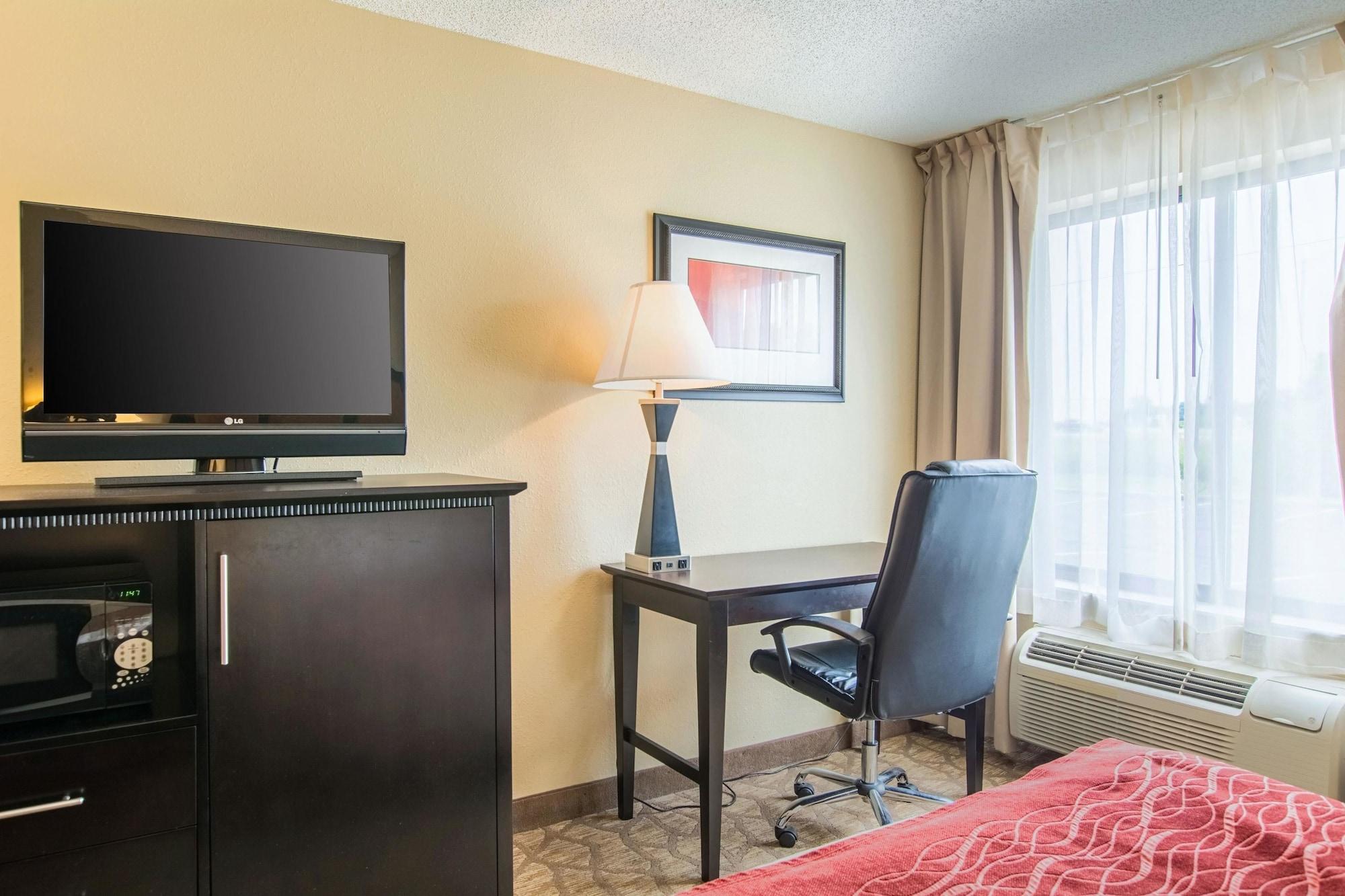 Comfort Inn Evansville East Екстериор снимка