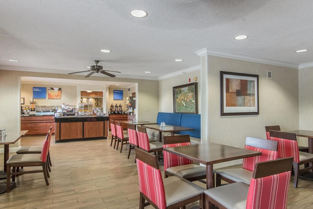 Comfort Inn Evansville East Екстериор снимка