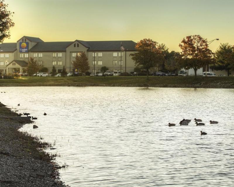 Comfort Inn Evansville East Екстериор снимка
